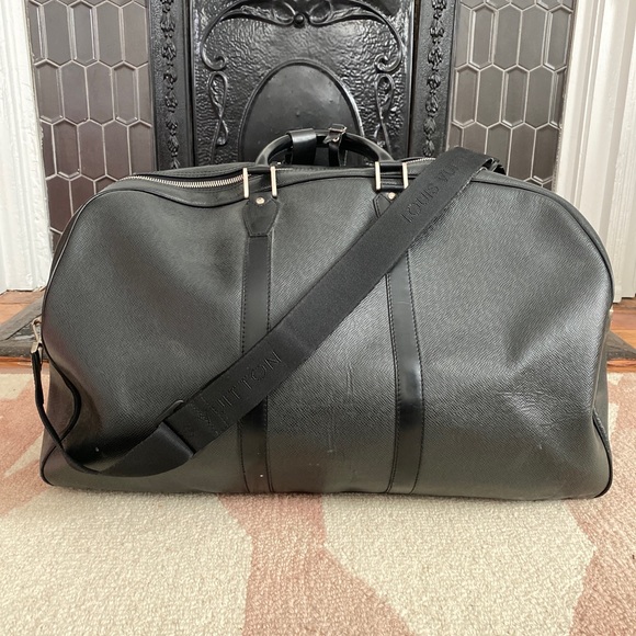 Louis Vuitton Other - Black Leather Louis Vuitton Keepall